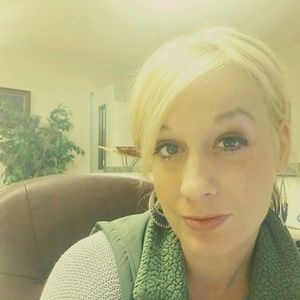 Meet your Posher, Haley